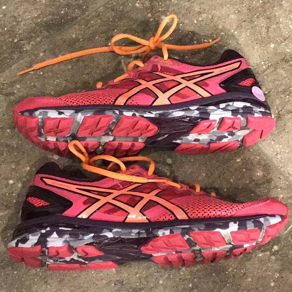 ASICS GT 2000 trail running 4, size 9 - Picture 6 of 12